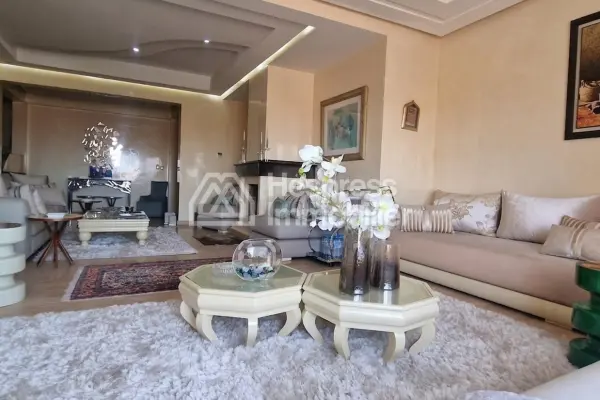 Belles et spacieuse appartement avandre