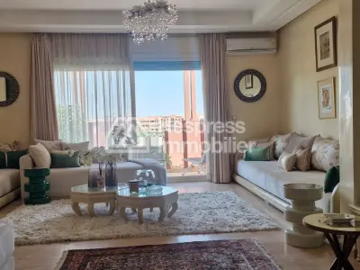 Beautiful and spacious apartment in Avandre