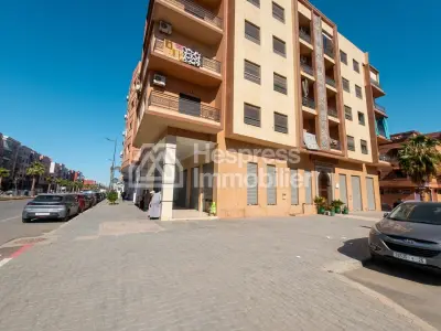 Store Very well located avandre