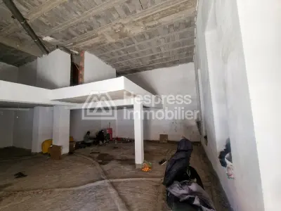 Store Very well located avandre