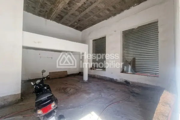 Store Very well located avandre