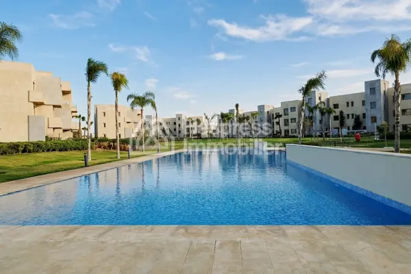 Très belle appartement à pristigia à louer