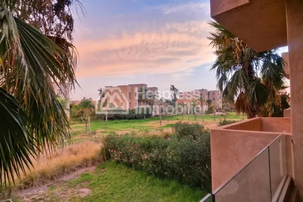 Très belle appartement à pristigia à louer