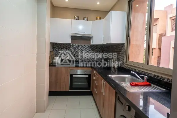 Très belle appartement à pristigia à louer