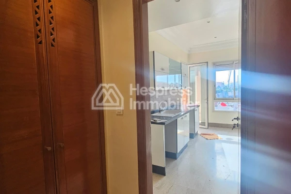 Spacious unfurnished apartment for rent on the road to Casablanca