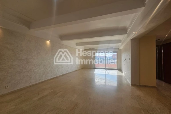Spacious unfurnished apartment for rent on the road to Casablanca