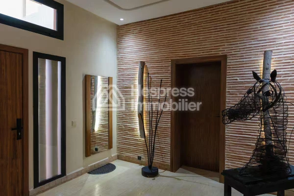 Beautiful villa for rent in Amelkis – 500 m²