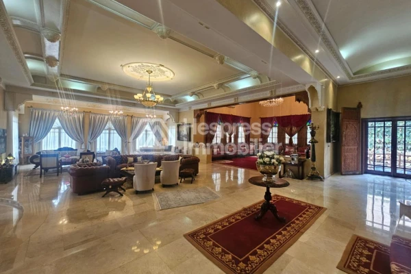 Exceptional villa for sale in Targa high standard