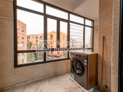 Trés bel appartement meublé à louer – Guéliz