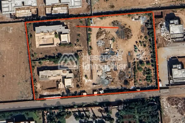 1 hectare plot of land with planning permission and 2 villas under construction
