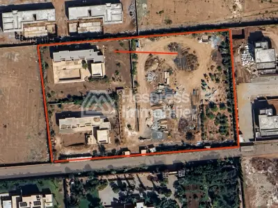 1 hectare plot of land with planning permission and 2 villas under construction
