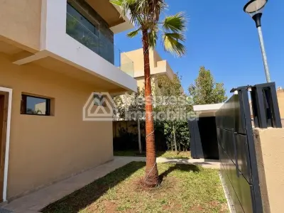 Villa for sale of 360 m2 Route De L'Ourika KM 7, Marrakech