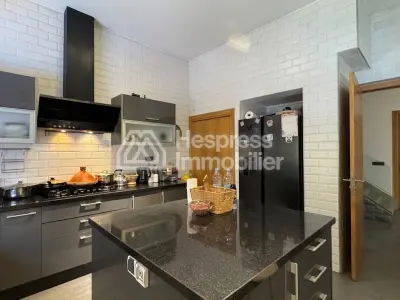 Villa moderne de 350 m2 avec piscine Targa Marrakech