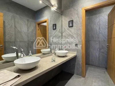 Villa moderne de 350 m2 avec piscine Targa Marrakech