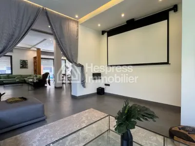 Villa moderne de 350 m2 avec piscine Targa Marrakech