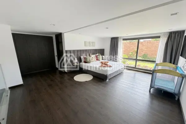 Appartement meublé 140 m² avec terrasse et piscine Route de Ouarzazate