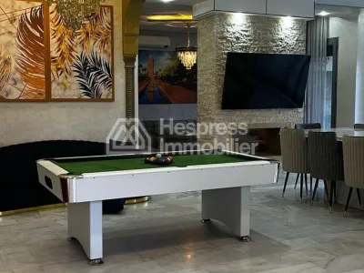 Modern villa with swimming pool in Targa on 3 levels for rent