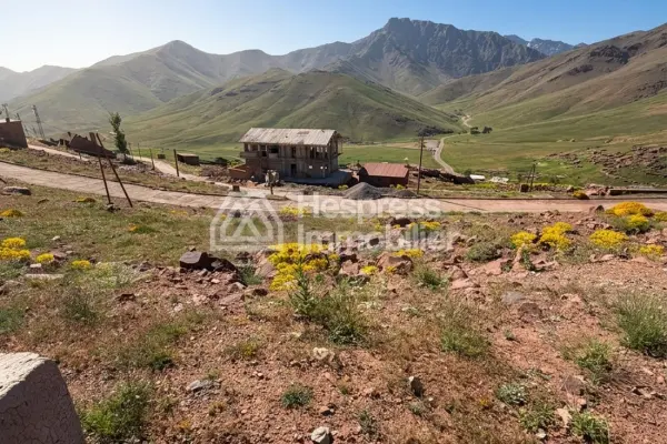 Terrain de 125 m² à Oukaïmeden, sur les pistes