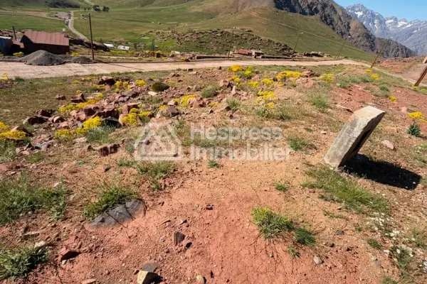 Terrain de 125 m² à Oukaïmeden, sur les pistes