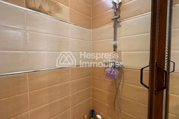 Luxury house with pool and master suite – Targa