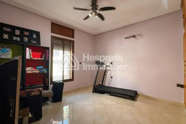 Luxury house with pool and master suite – Targa
