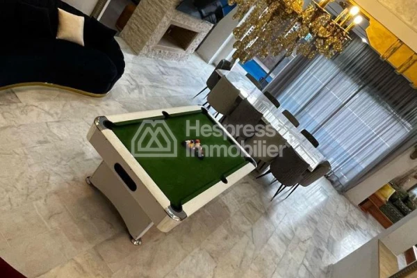 Modern villa with swimming pool in Targa on 3 levels for rent