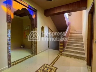 Luxury villa in Chrifia