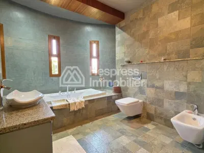 Luxury villa in Chrifia