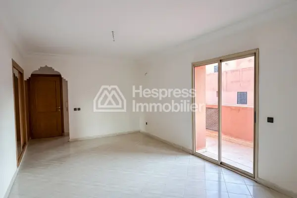 Apartment with Terrace – Blvd M6, Heart of Marrakech