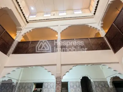 Riad of 214 m² to renovate in Bab El Khemis with rooftop view of the medina