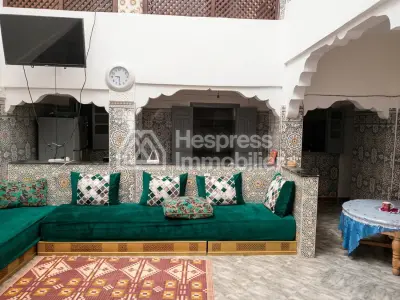 Riad of 214 m² to renovate in Bab El Khemis with rooftop view of the medina
