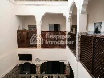 Riad of 214 m² to renovate in Bab El Khemis with rooftop view of the medina