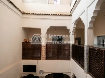 Riad of 214 m² to renovate in Bab El Khemis with rooftop view of the medina
