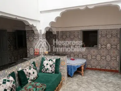 Riad of 214 m² to renovate in Bab El Khemis with rooftop view of the medina
