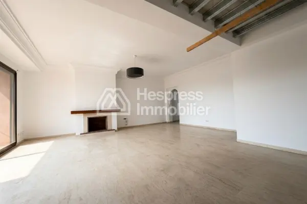Luxury duplex 261 m² – 3 suites – Hazgour Gardens Agdal