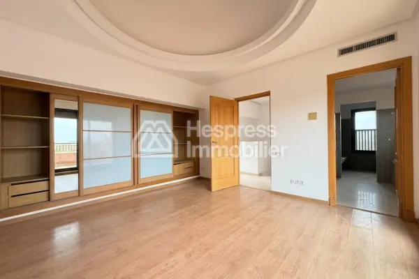 Luxury duplex 261 m² – 3 suites – Hazgour Gardens Agdal