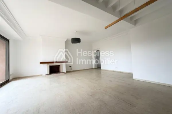 Luxury duplex 261 m² – 3 suites – Hazgour Gardens Agdal