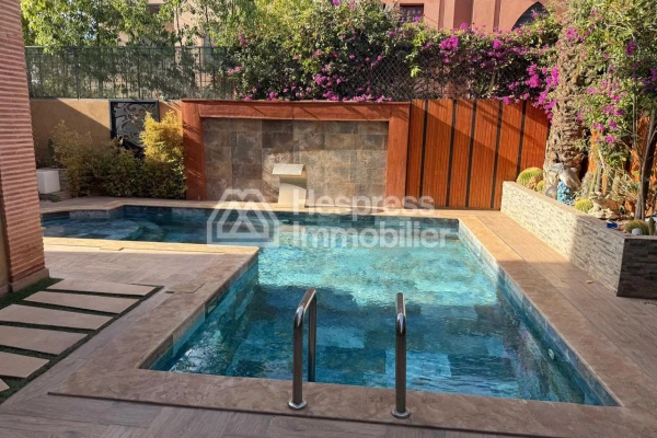 Superbe villa en location à Targa