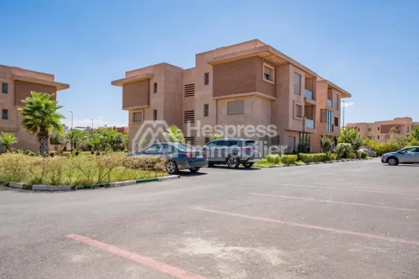 Furnished 2-bedroom apartment with pool view – Agdal