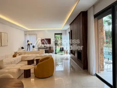 Villa 4 chambres 298 m2 habitable Golf d'argan