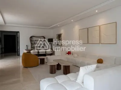 Villa 4 chambres 298 m2 habitable Golf d'argan