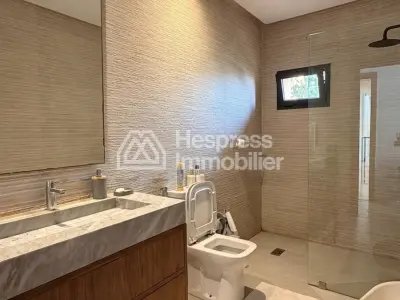 Villa 4 chambres 298 m2 habitable Golf d'argan