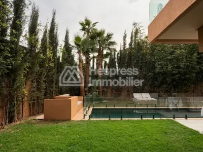 Villa 4 chambres 298 m2 habitable Golf d'argan