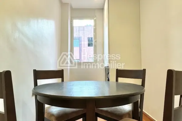 À louer appartement 2 chambres 5 min de guéliz
