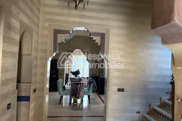 Superbe villa en location à Targa