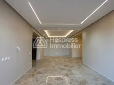 Luxury apartment in Gueliz with terrace