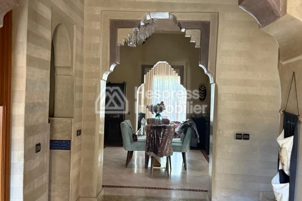 Superbe villa en location à Targa