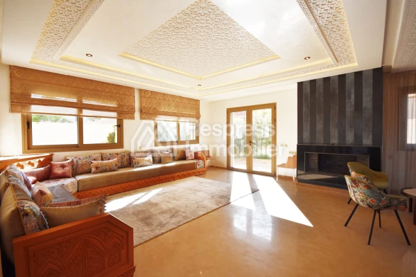 Une villa contemporaine meublée a Targa