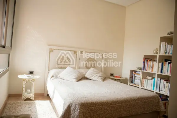 Luxury apartment for sale in Prestigia.