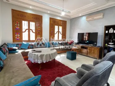 Villa for sale with 500 m² of living space – 3 facades